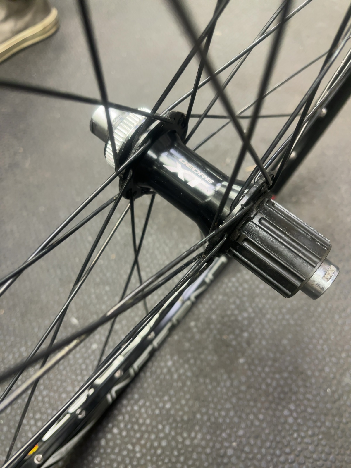 Sun Ringle Inferno 27 Shimano Deore XT 27.5" Rear Wheel Black