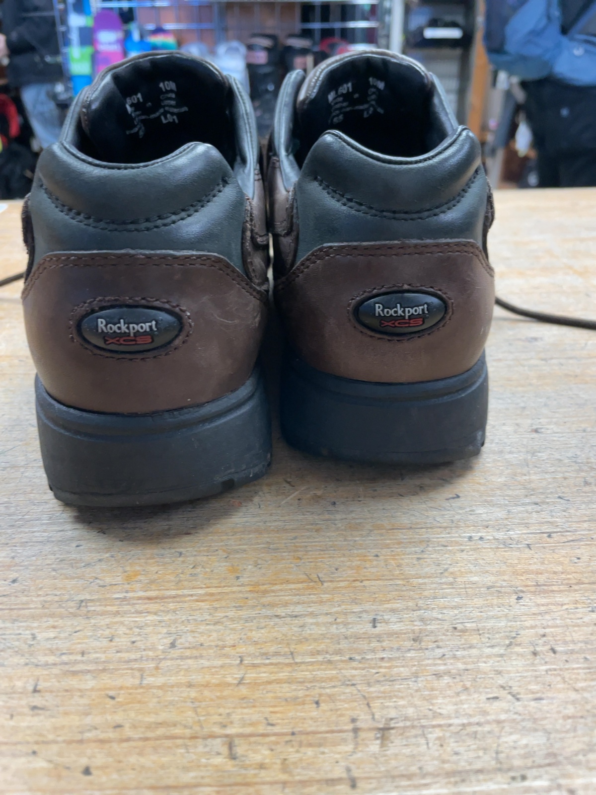 Rockport XCS Size 10M Hiking Shoes