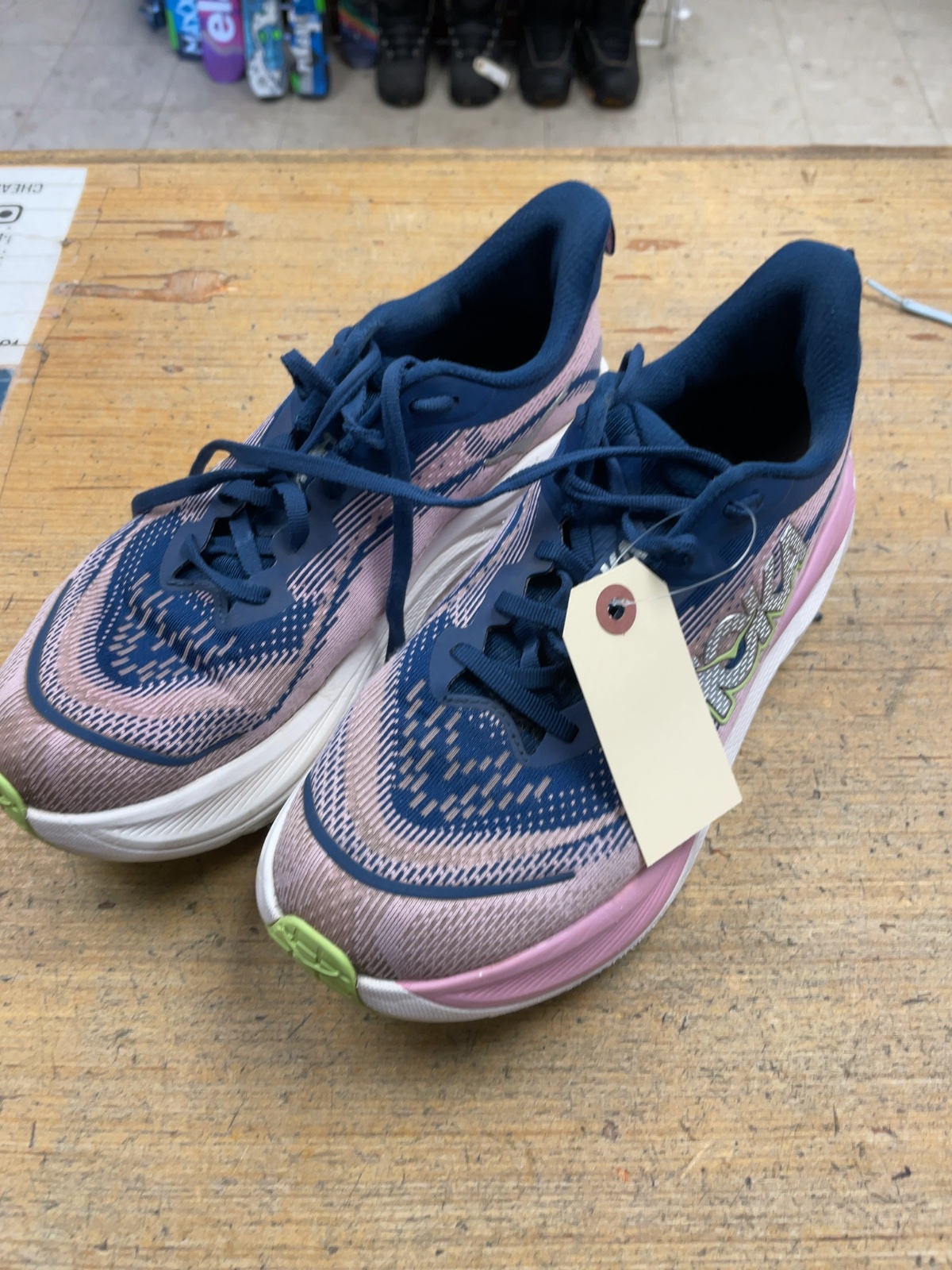Hoka Skyflow Size 8.5 US Running Shoes