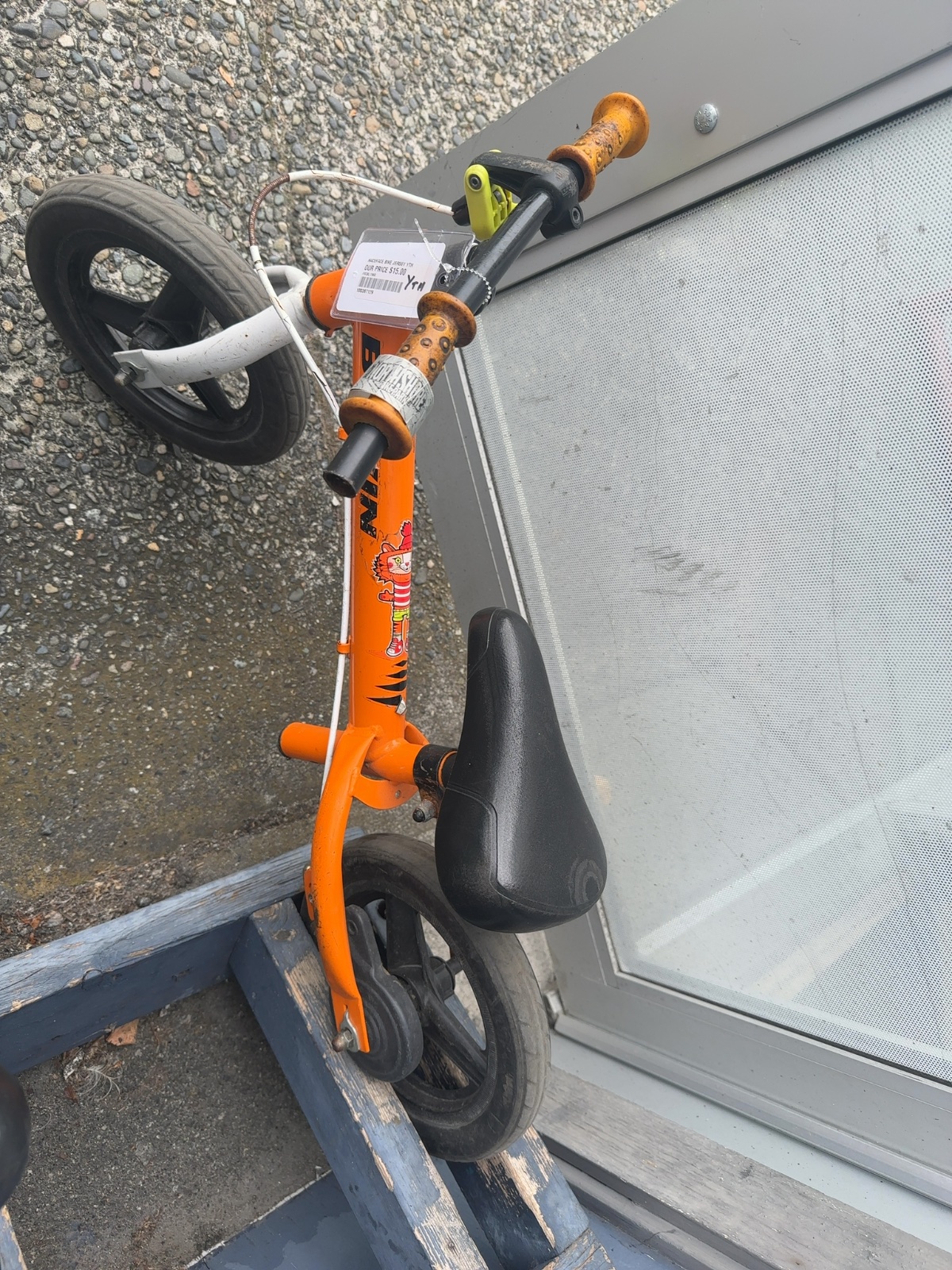 B'Twin Runride Kids Balance Bike - Orange