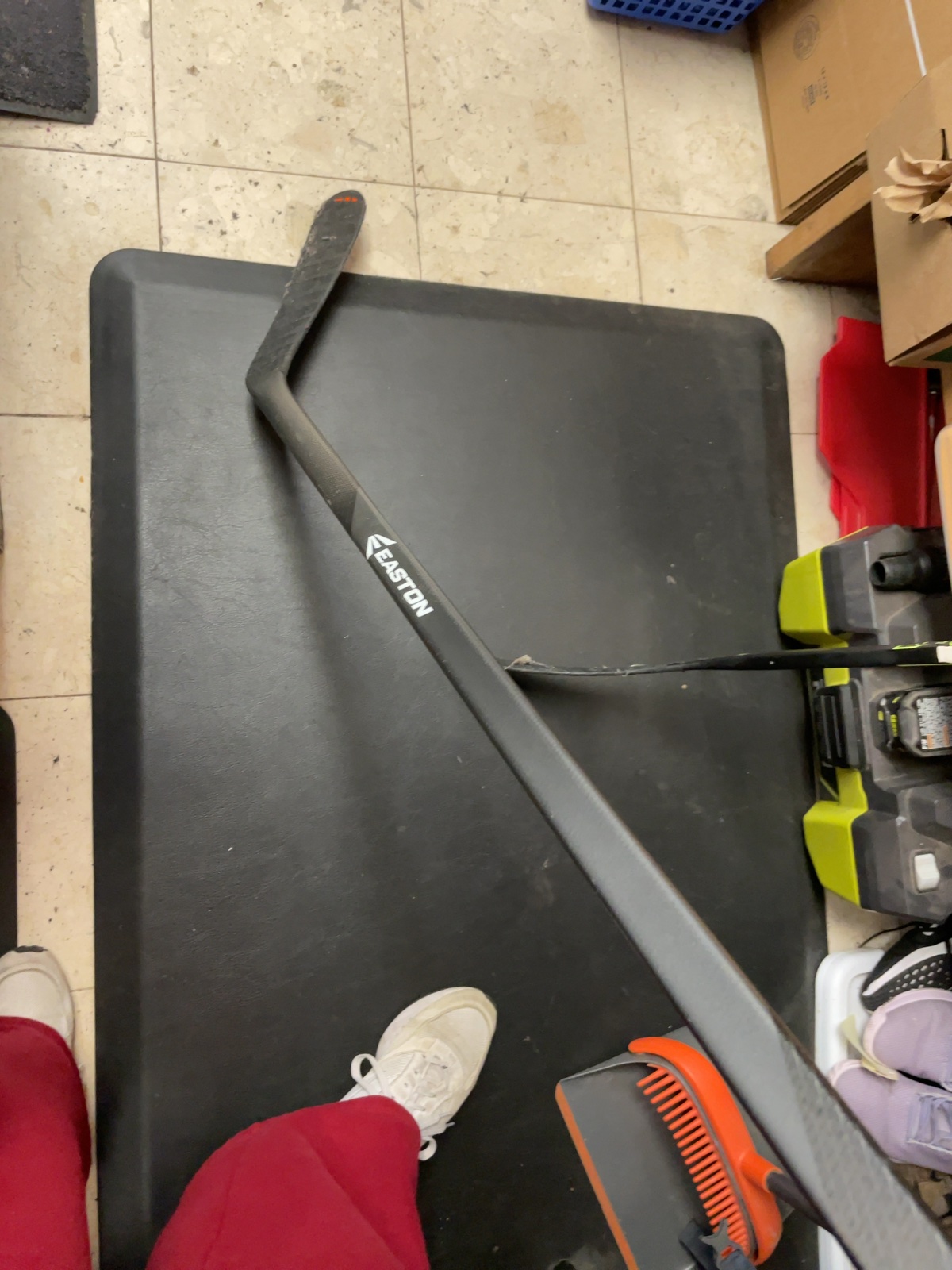 Easton Velocity V9E Flex 100 E3 Lie 5.5 Senior Ice Hockey Stick