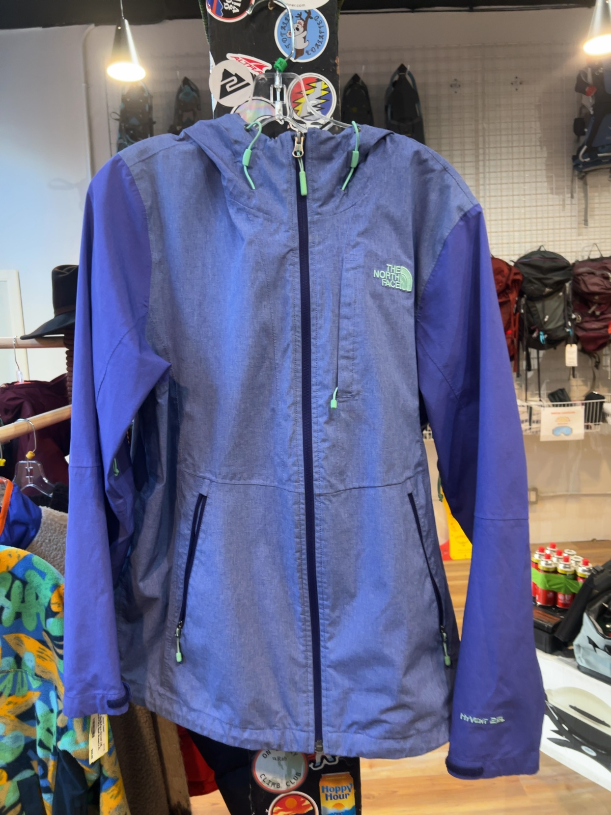 The North Face HyVent 2.5L Shell Hooded Jacket Purple Good Women's XL
