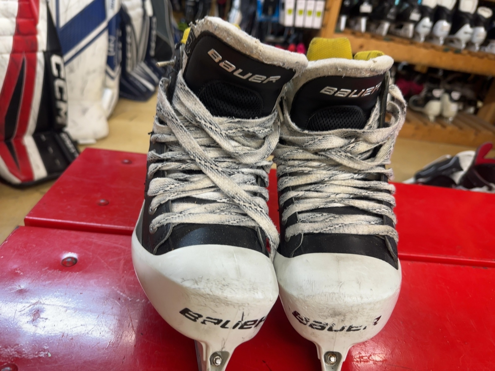 Bauer Supreme Goalie Ice Skates Size 6