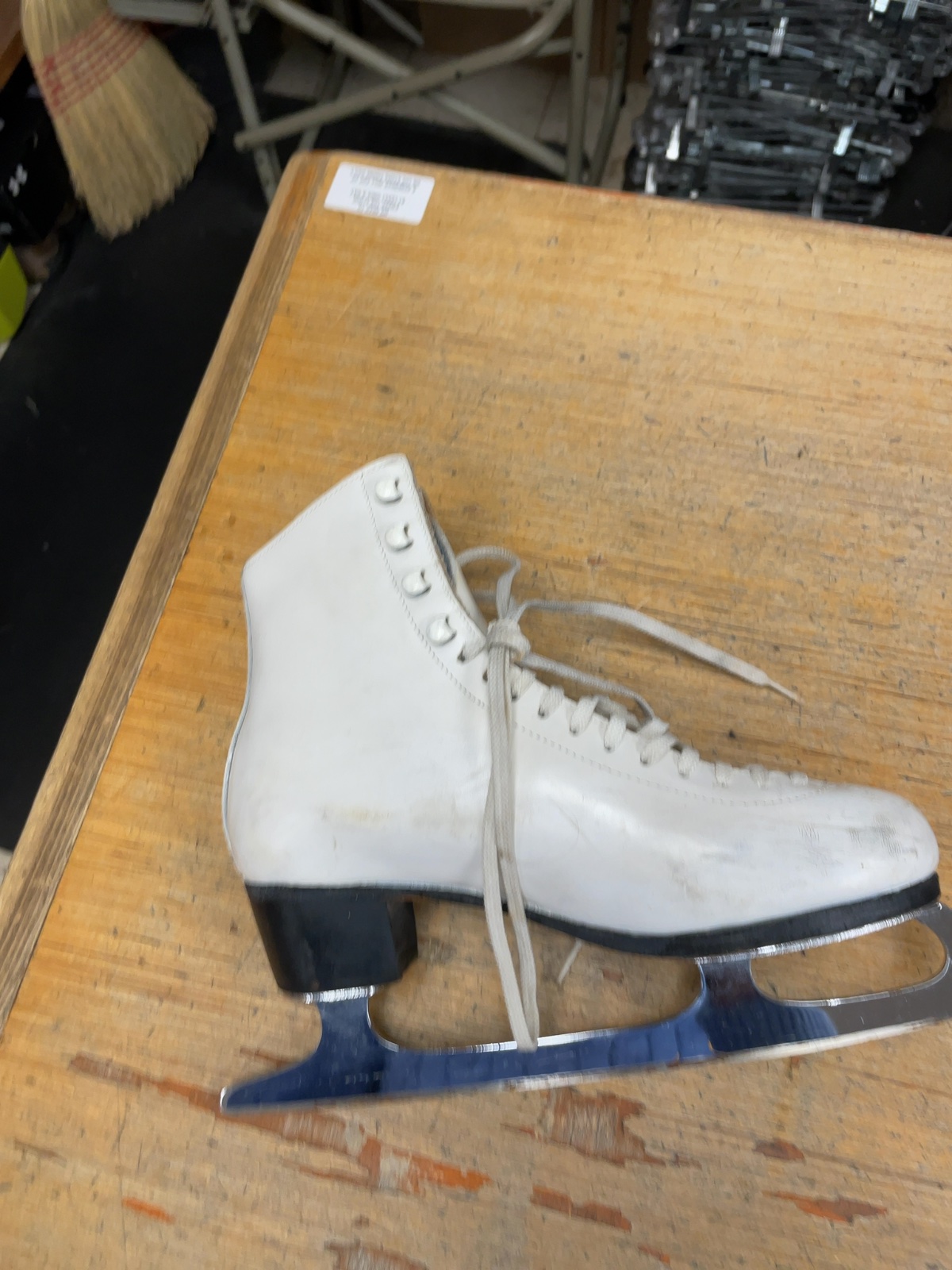 WIFA Figure Skates Size 7