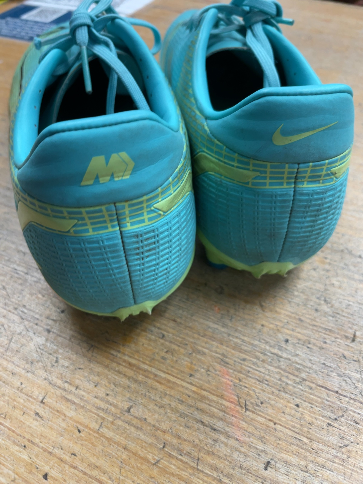 Nike Mercurial Vapor Size 10 US Soccer Cleats