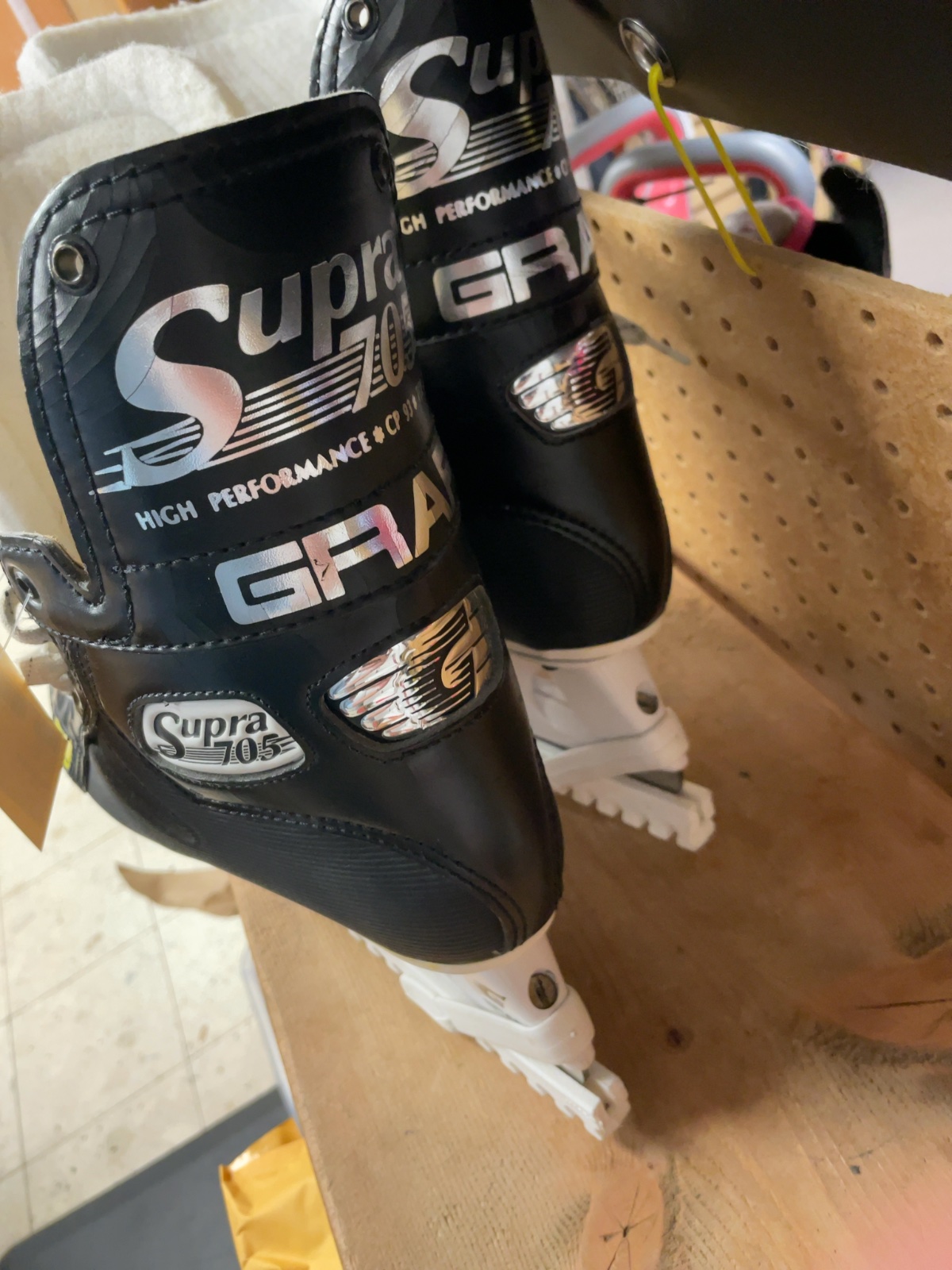 Graf Supra 705 Size 10.5 Hockey Skates