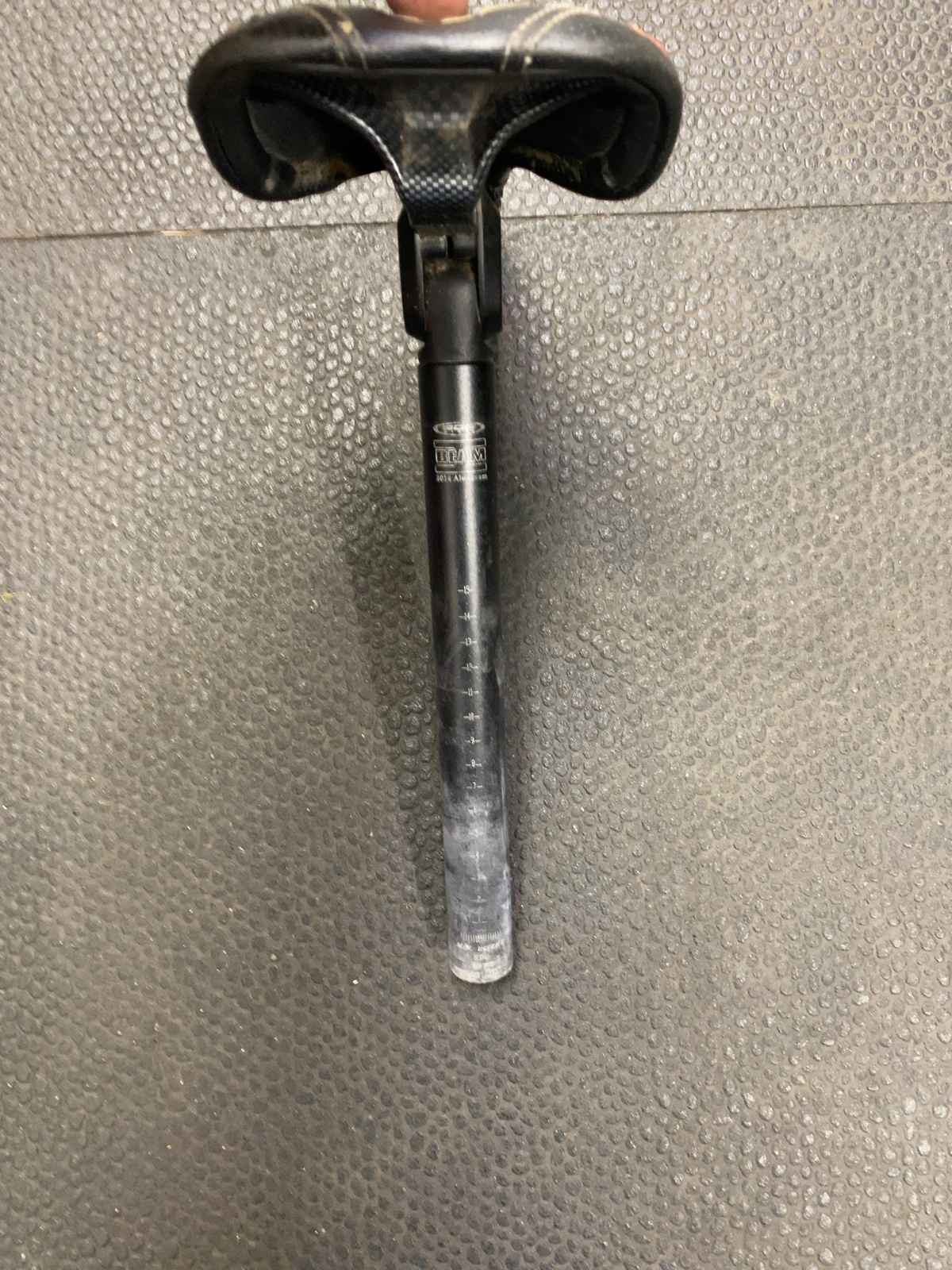 SDG I-Beam Seatpost and Saddle Combo Black Fair 27.2mm