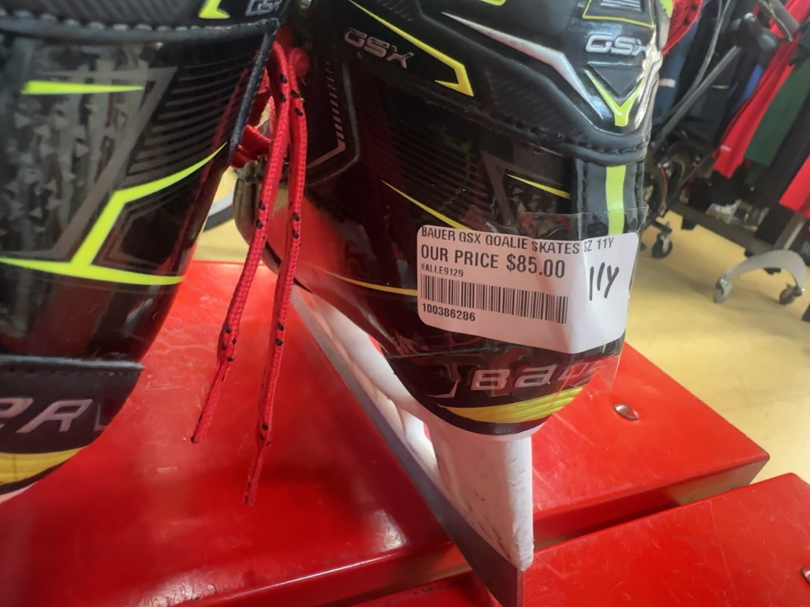 Bauer GSX Youth Goalie Ice Skates Size Y11