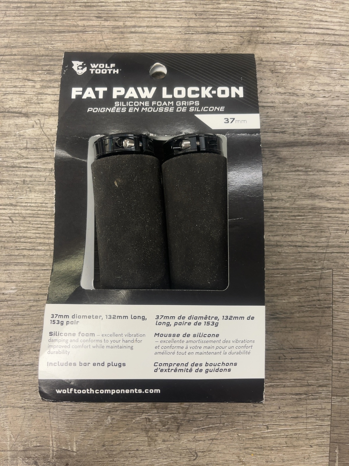 Wolf Tooth Fat Paw Lock-On Silicone Foam Grips 37mm Black New