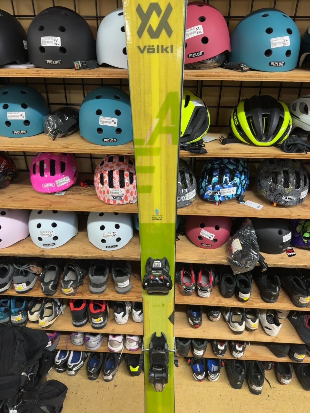 Völkl 100Eight Skis 186 cm with Marker Bindings