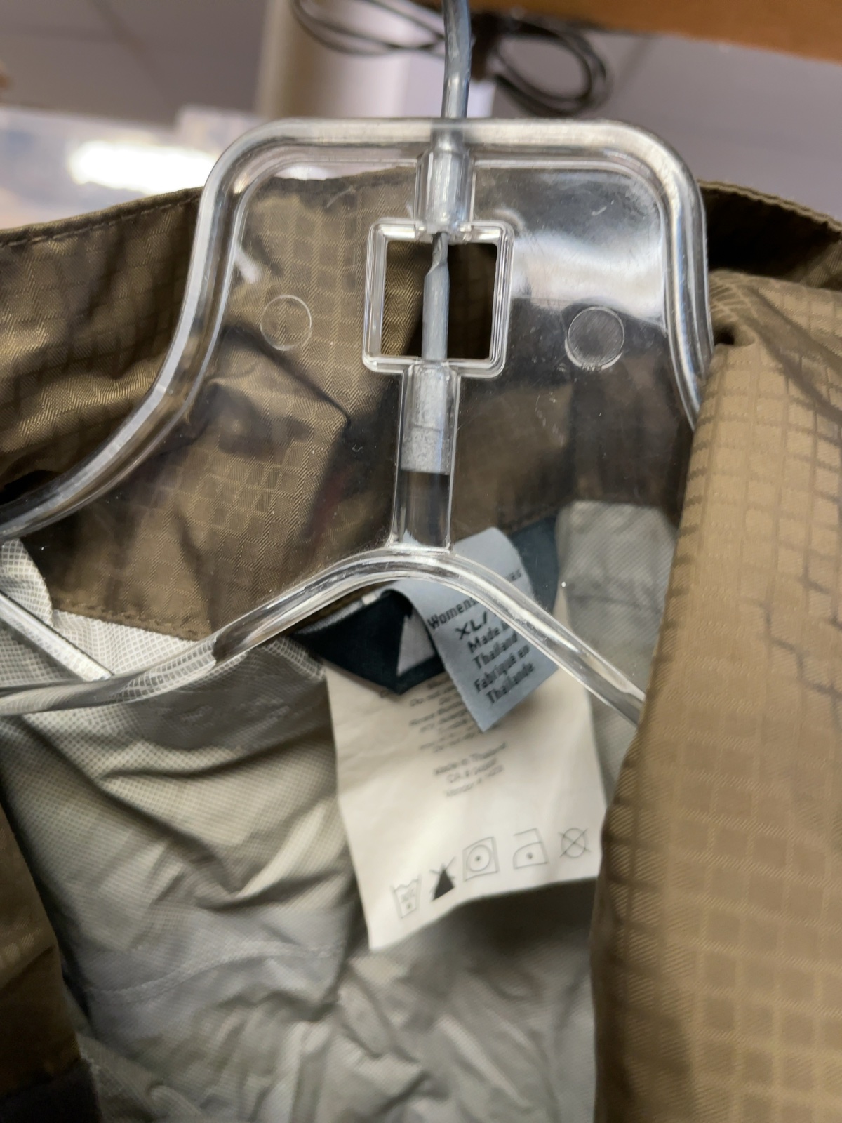 MEC Rain Jacket Size XL Brown