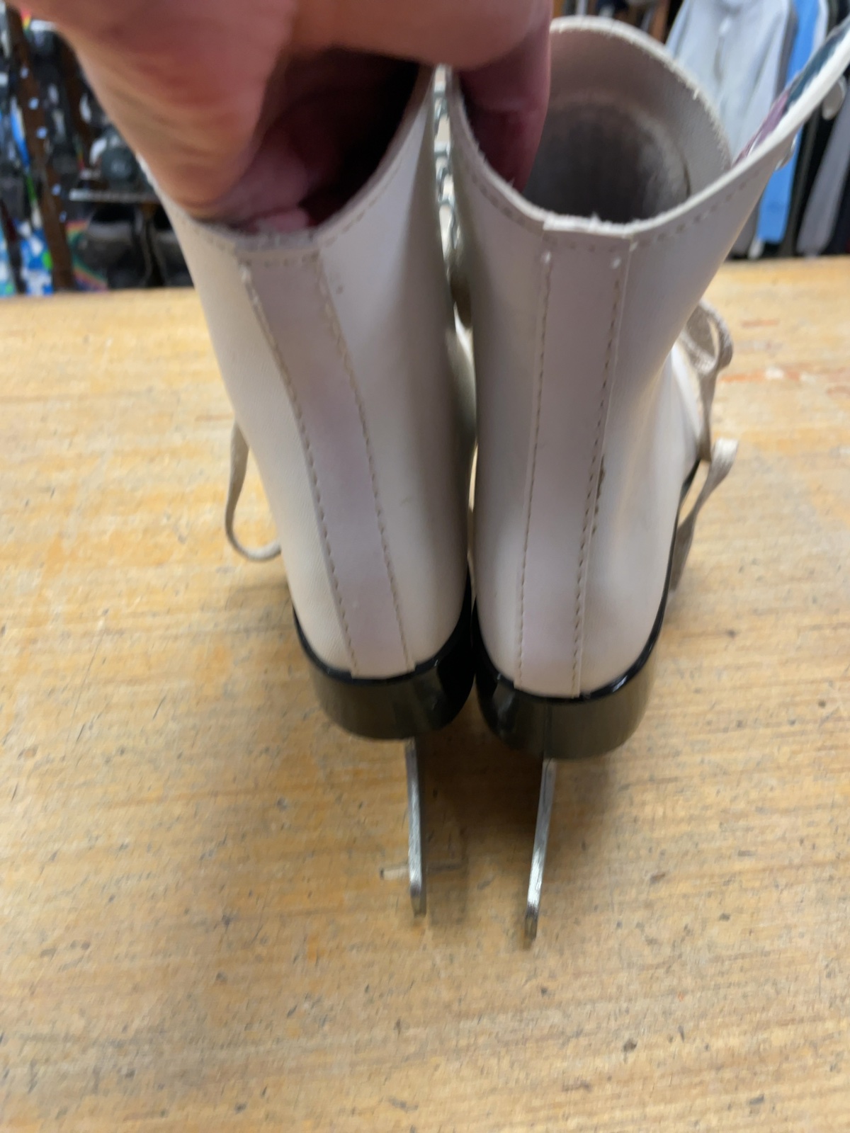 Lange Classic Size 6 Figure Skates