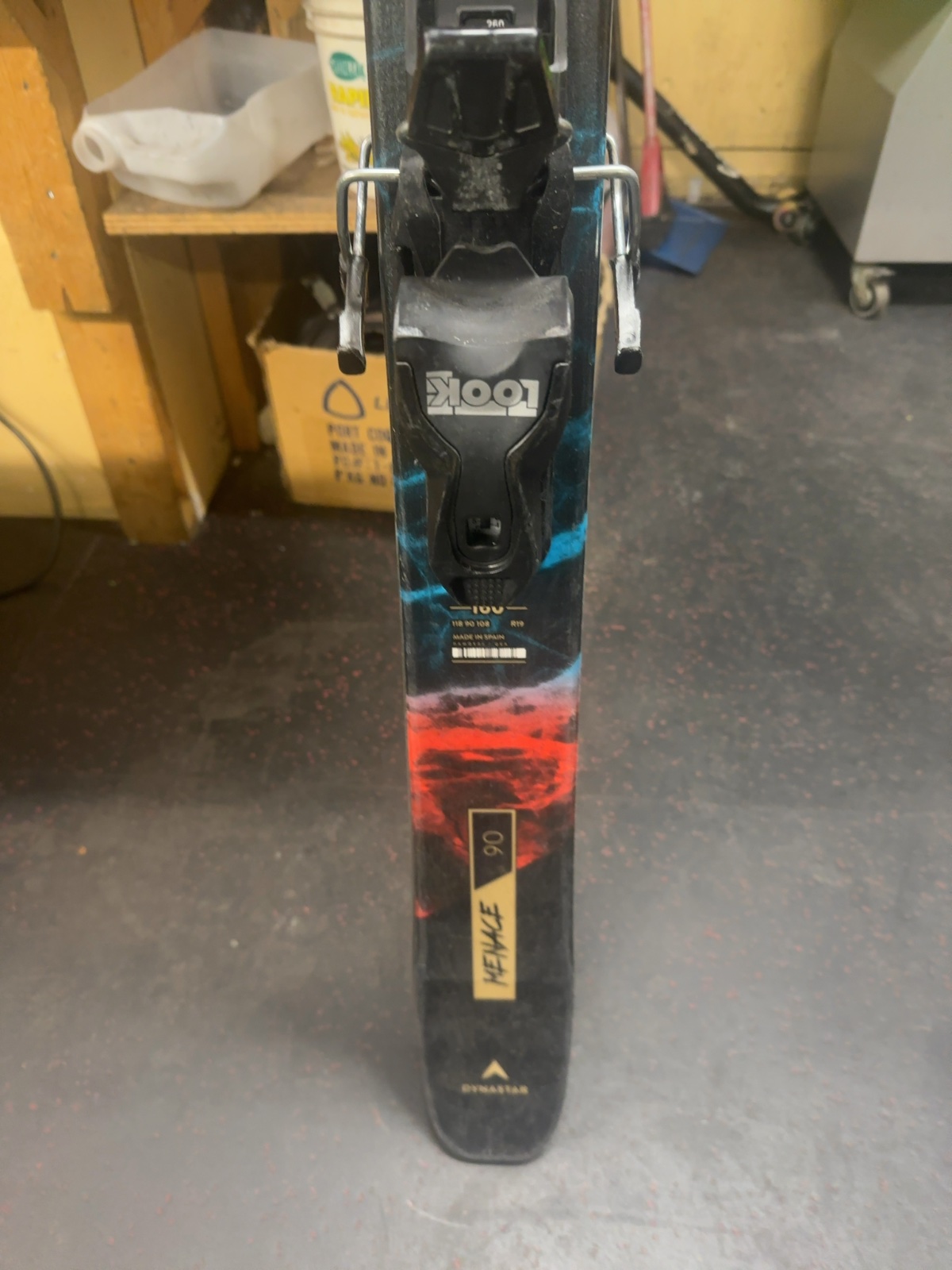 Dynastar Menace 90 Skis with Look Bindings - 160 cm-freshly waxed and tuned