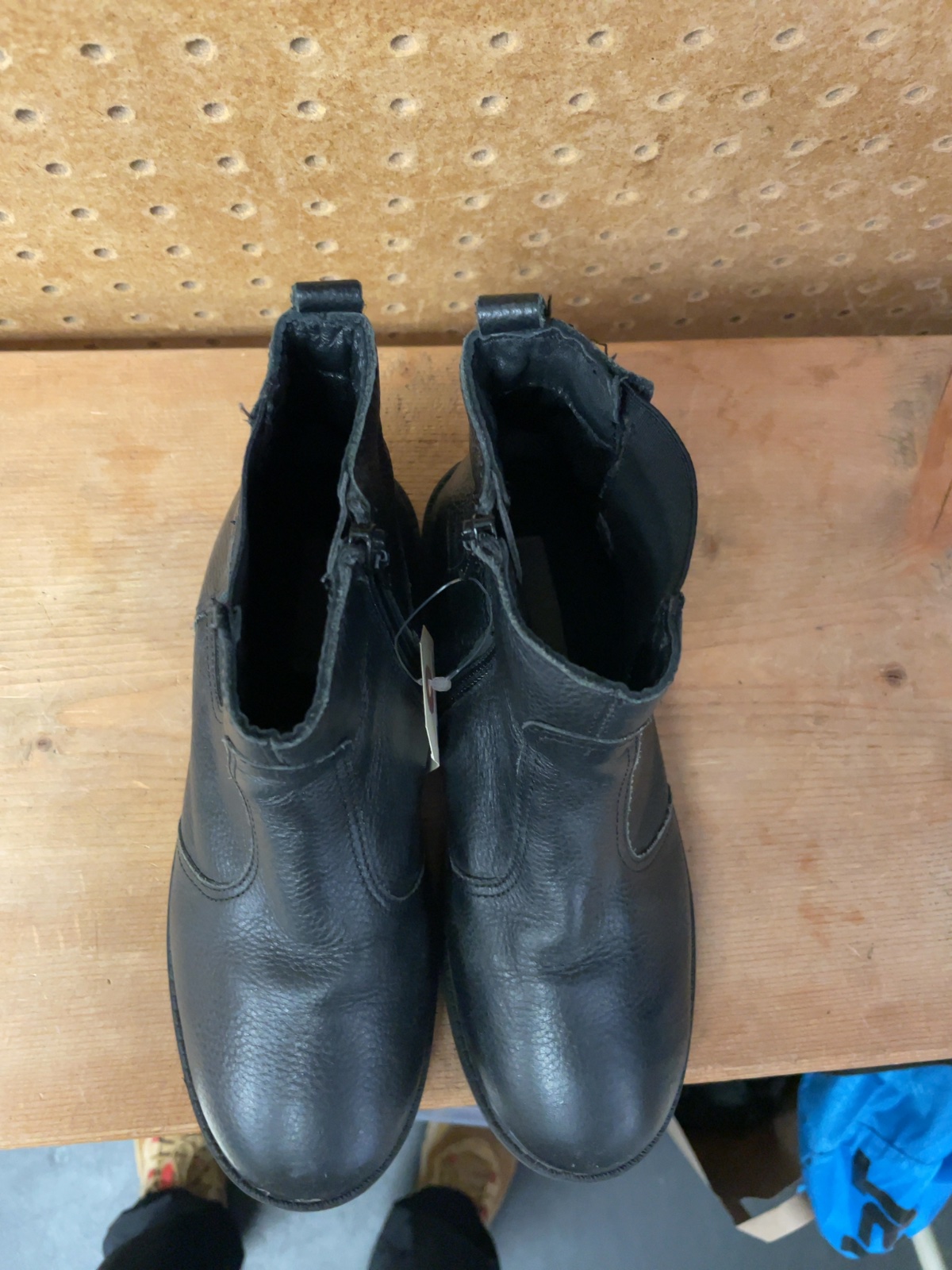 Size 2 UK (Eur 34) Black Leather Zip Ankle Boots
