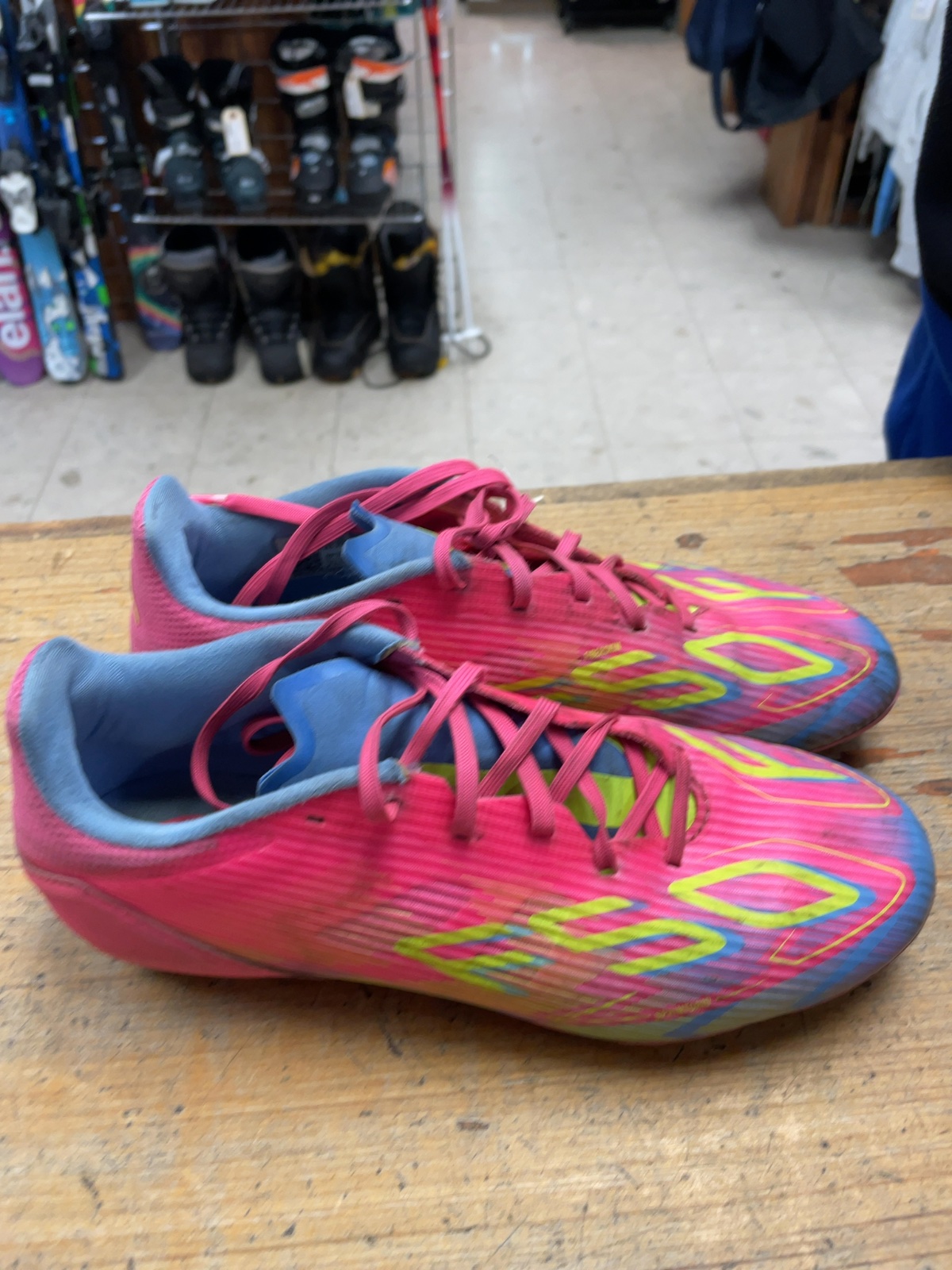 Adidas F50 Size 7.5 Soccer Cleats