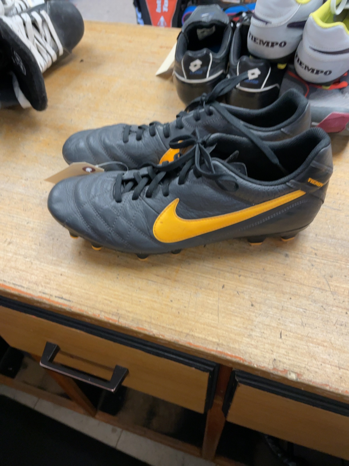 Nike Tiempo Size 11.5 US Soccer Cleats