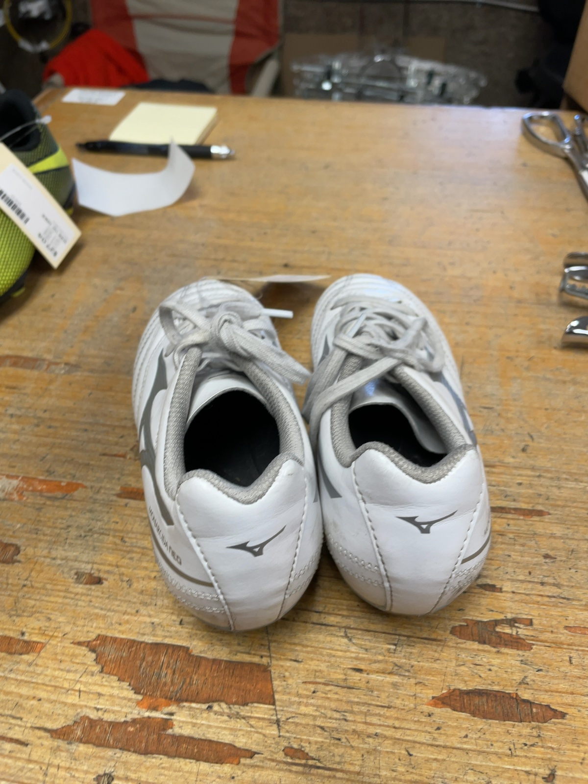 Mizuno Monarcida Neo Size 11C White/Metallic Soccer Cleats