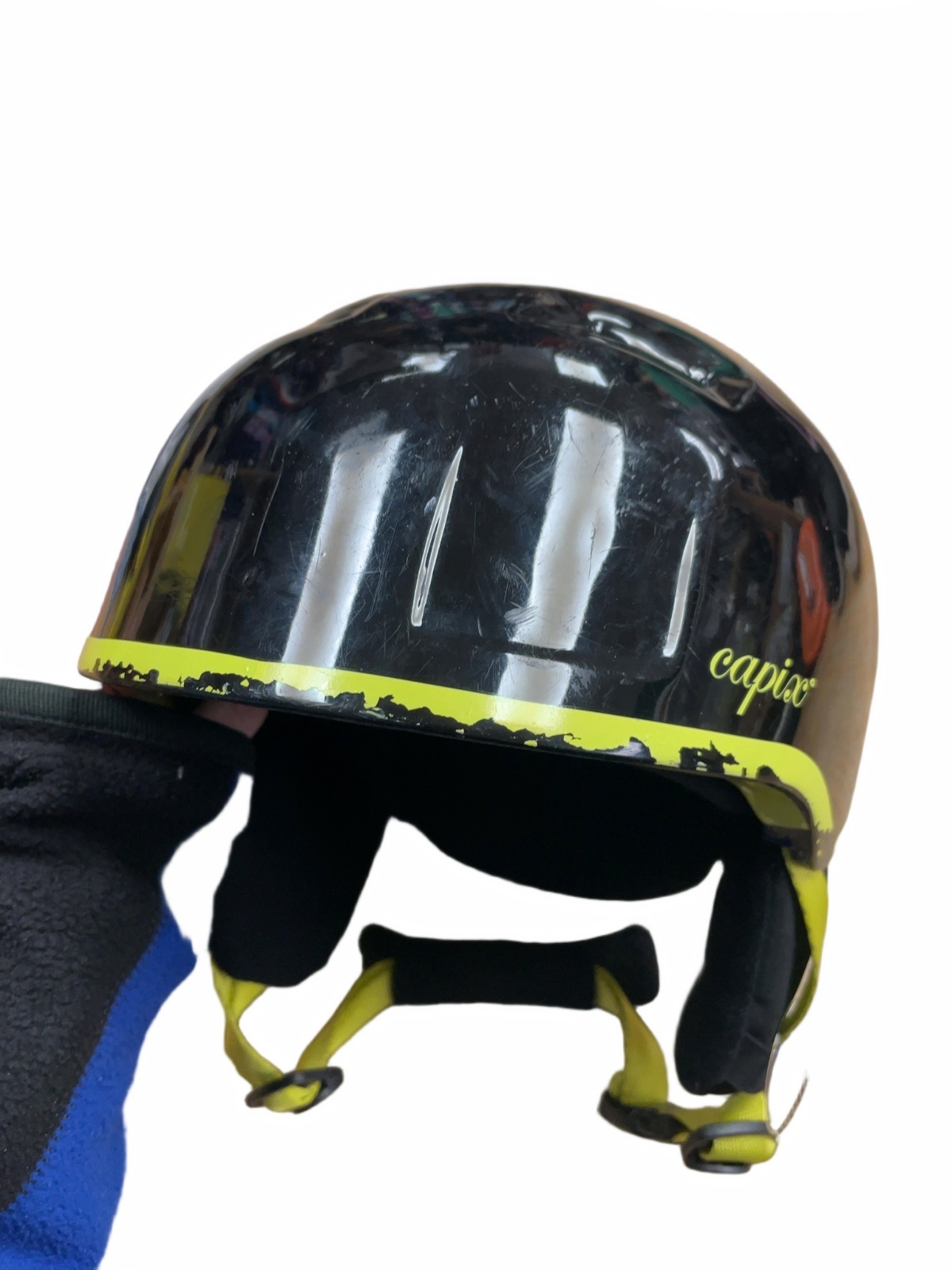 Capix Ski & Snowboard Helmet