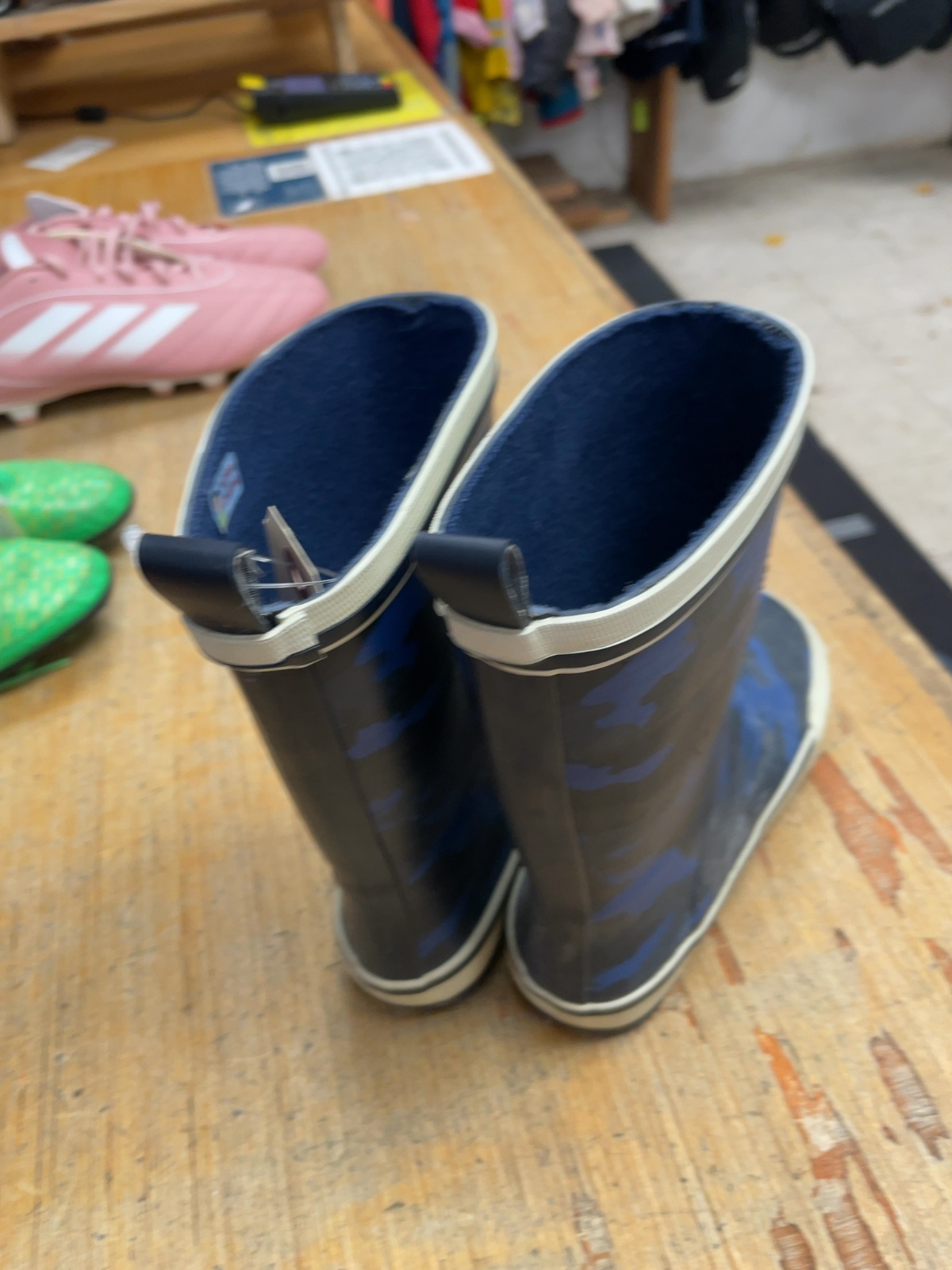 Camo Rain Boots Size 1 Youth