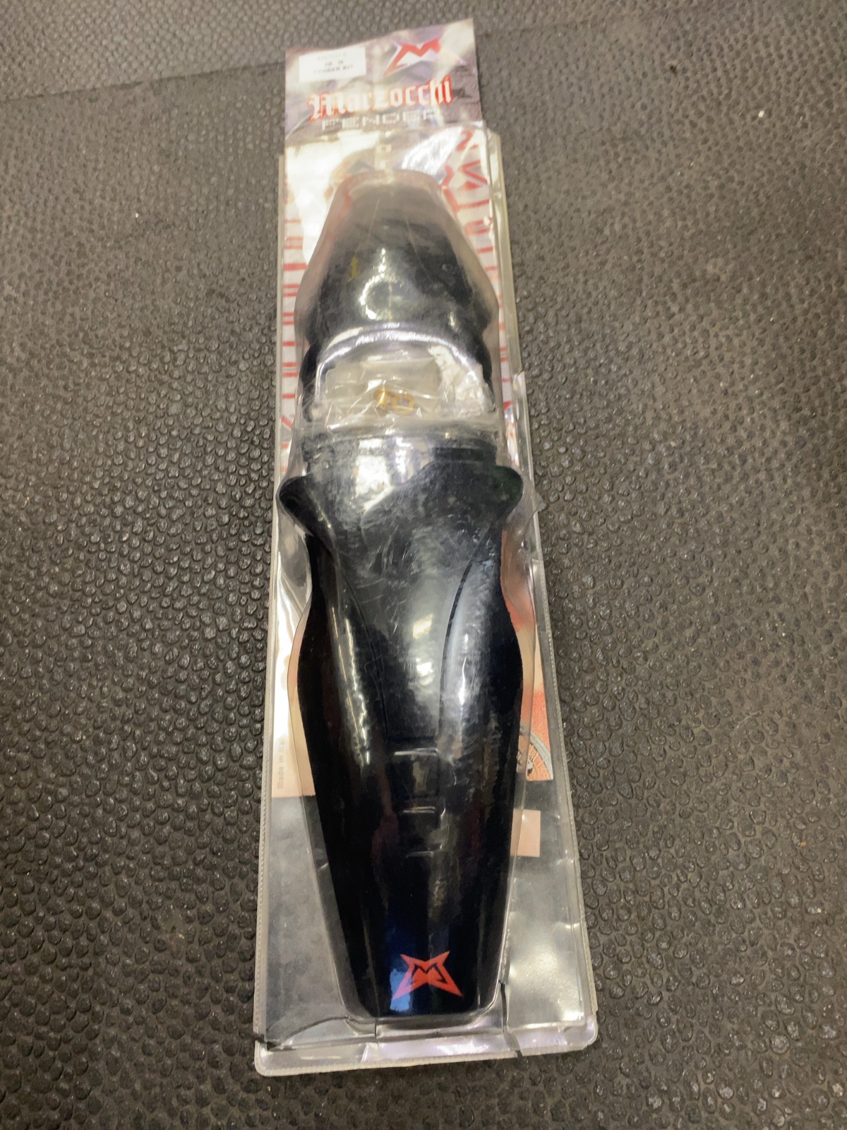 Marzocchi 888 '06 Fender Kit Fork Mudguard Black New