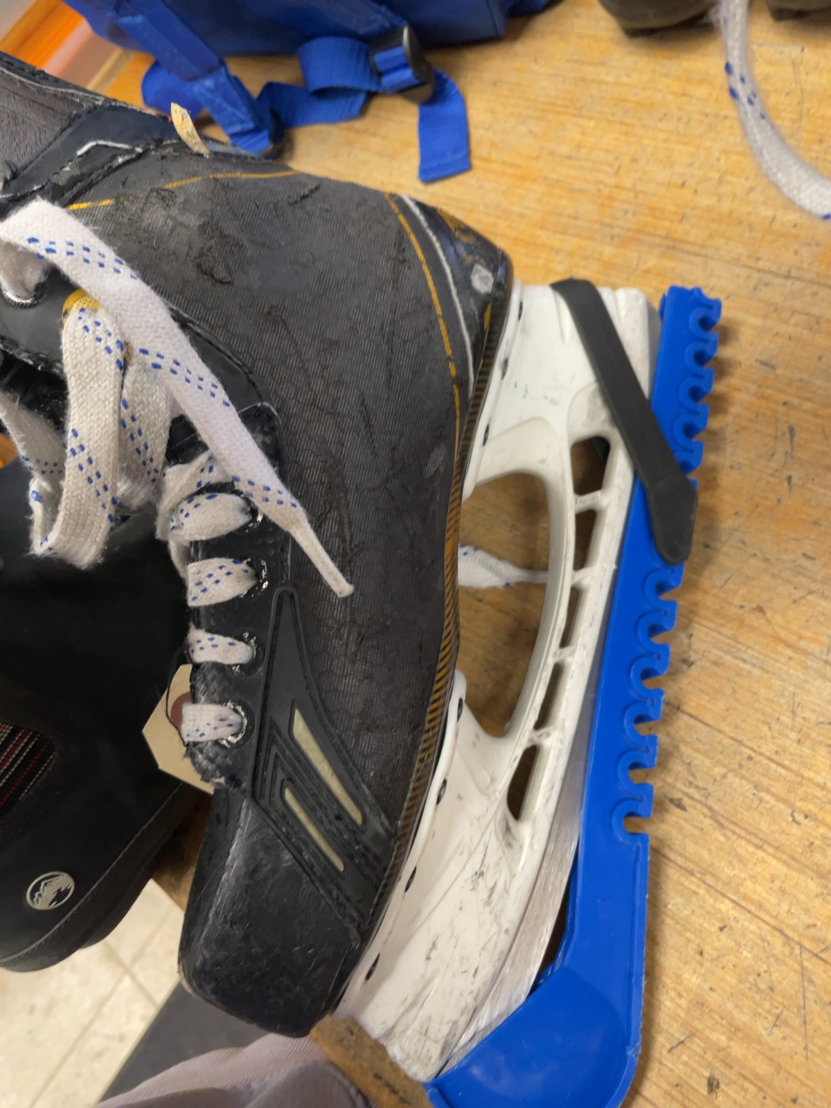 Bauer Supreme Ice Hockey Skates Size 5