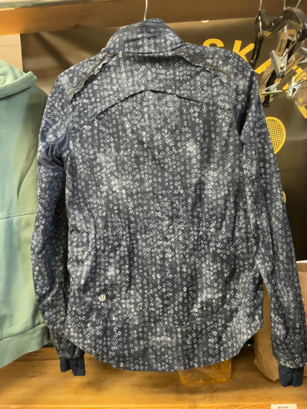 Lululemon Full Zip Jacket Size 6 Blue Floral Pattern
