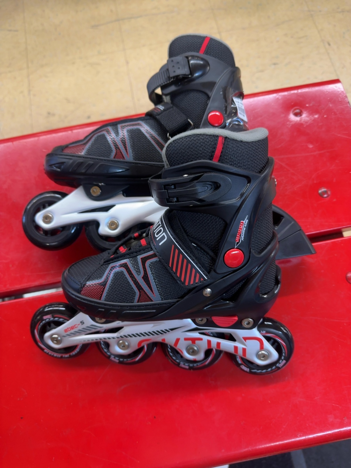 Aktion Adjustable Youth Inline Skates Size 13-3