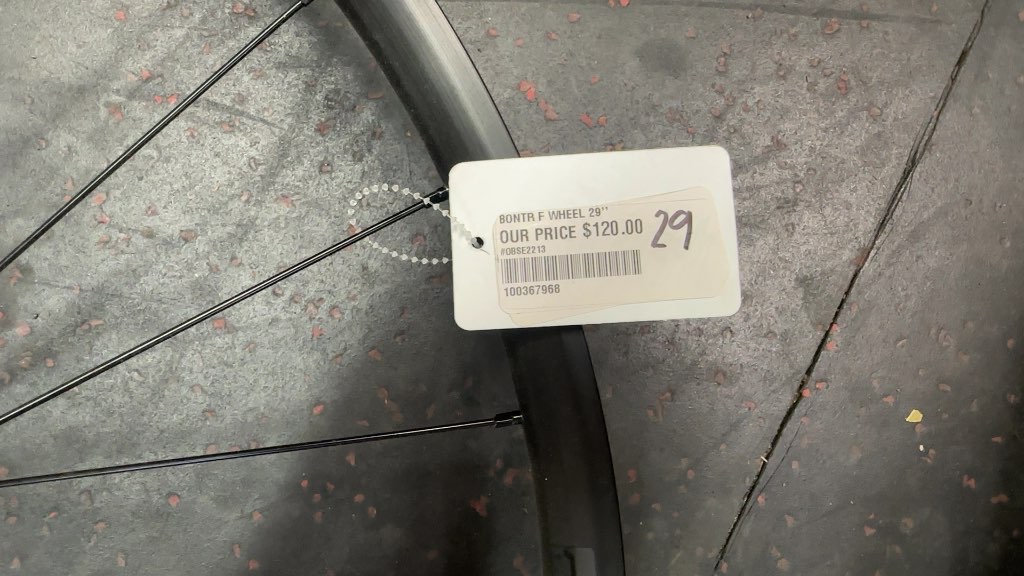 Bontrager Kovee Comp 29" 110x15mm 6-Bolt Front Wheel