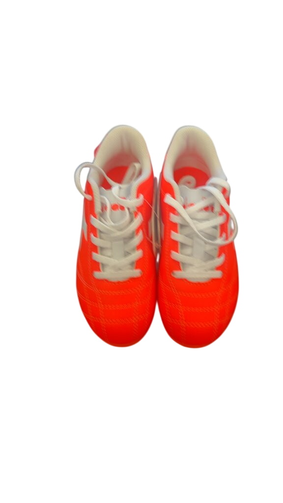 Diadora 6Play Jr Soccer Shoes - Youth 13.5
Brand new cleats - image 1