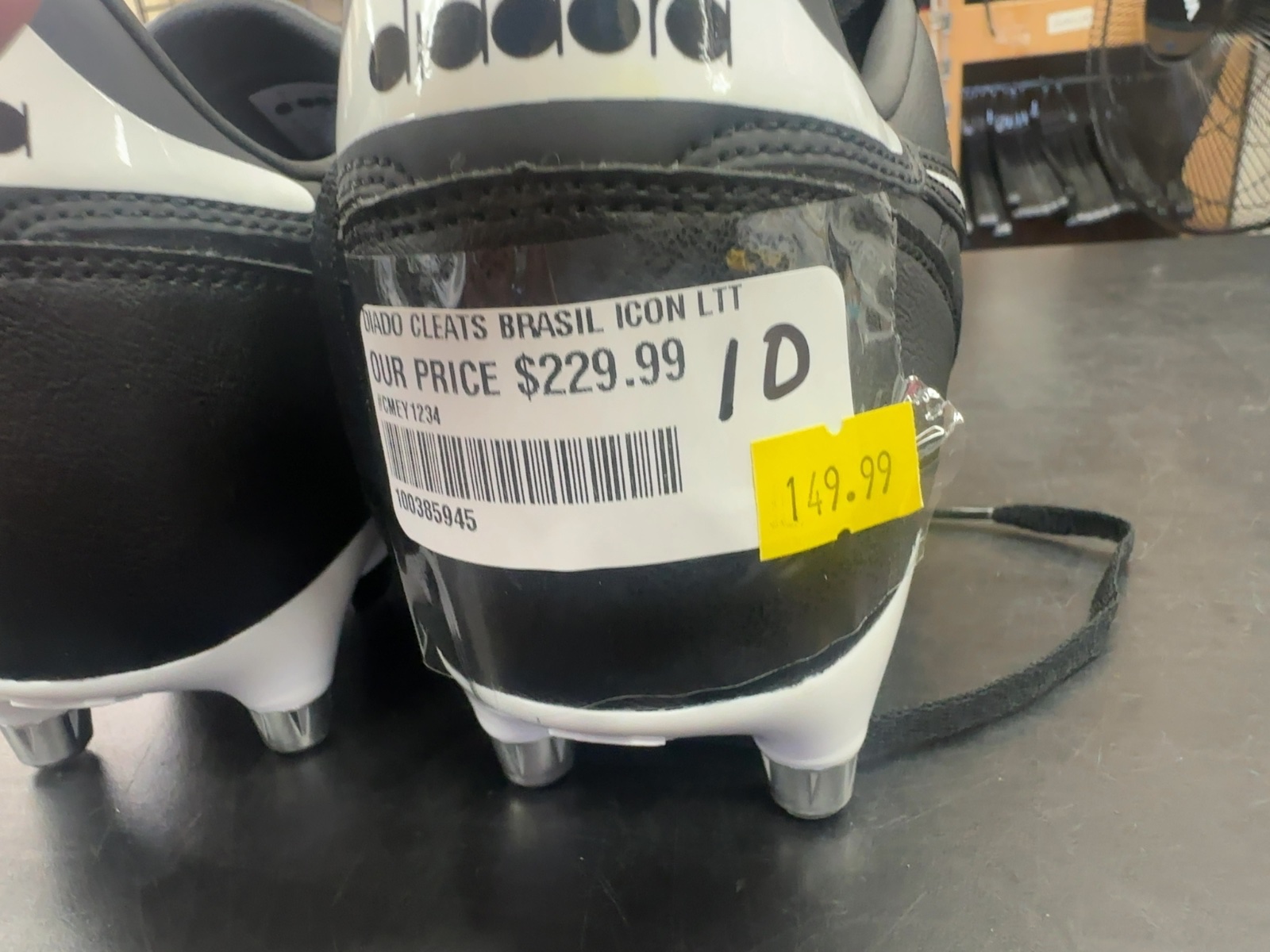 Diadora Brasil Icon LTT Soccer Cleats - Size 10
Brand new with tags