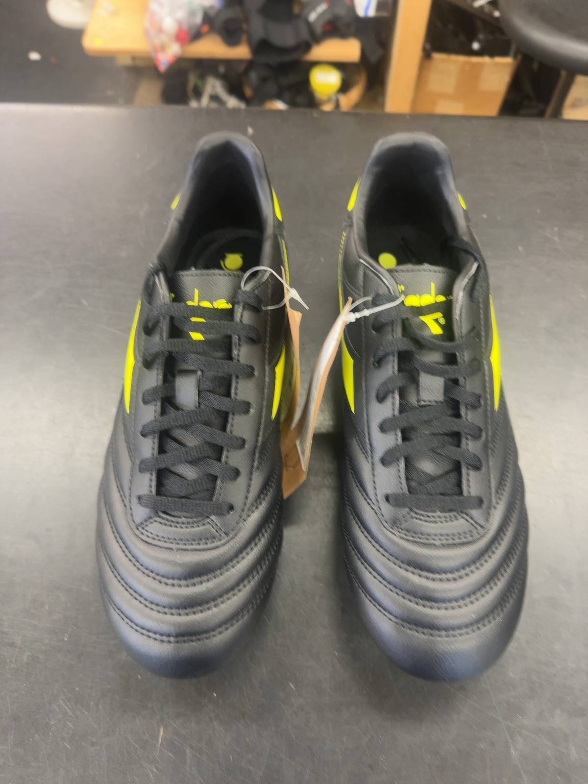 Diadora Brasil Icon R Soccer Cleats - Size 10
Brand new with tags