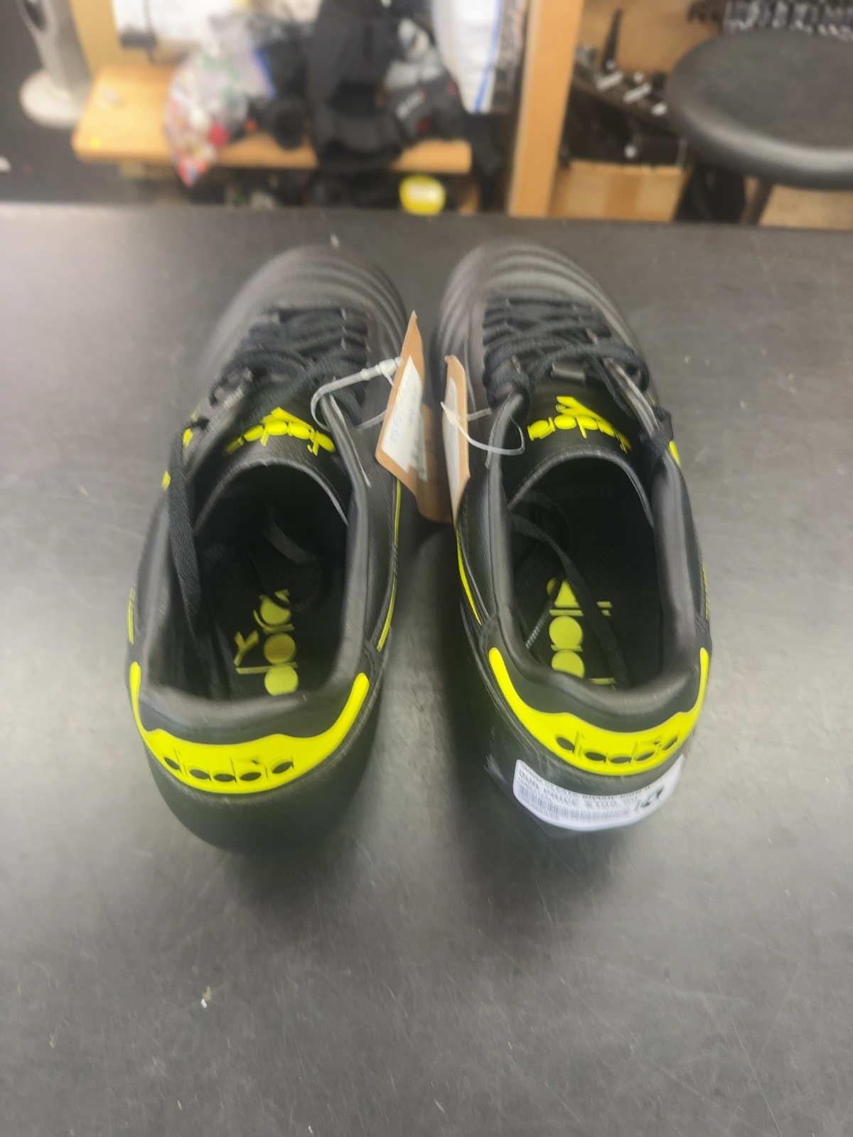 Diadora Brasil Icon R Soccer Cleats - Size 10
Brand new with tags