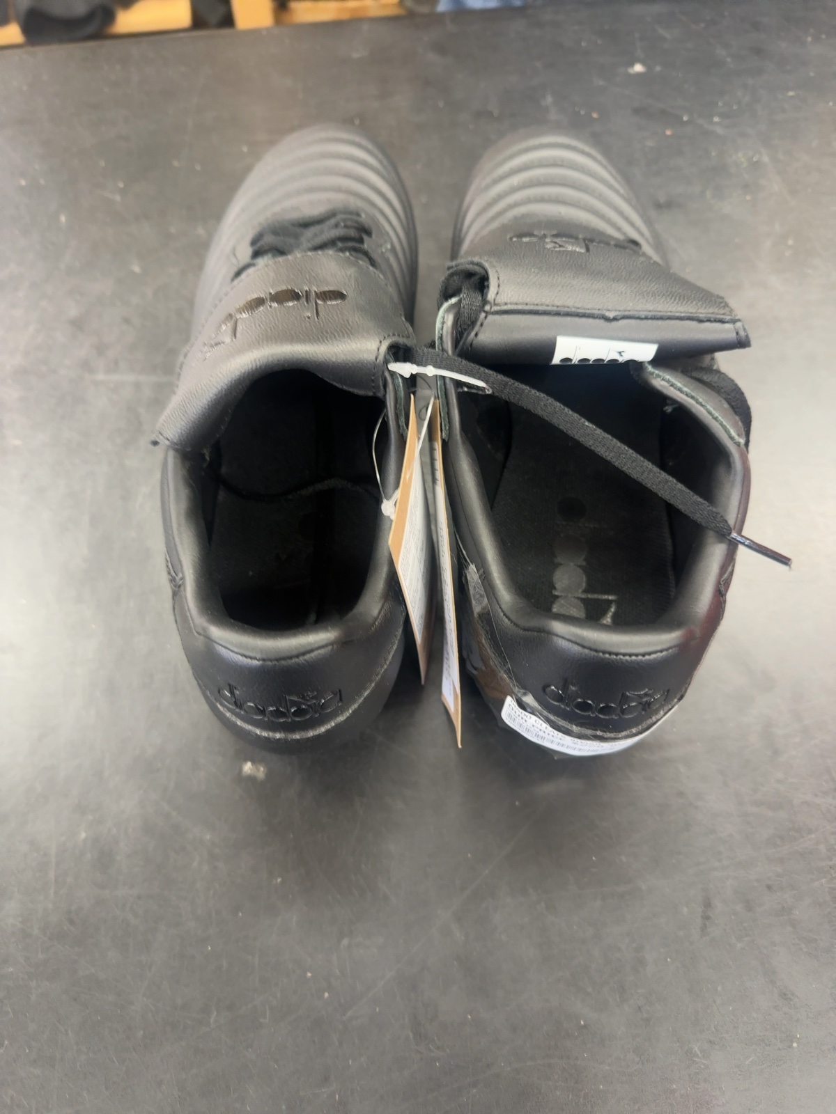 Diadora Brasil OG LT Soccer Cleats
Size 9
Brand new with tags