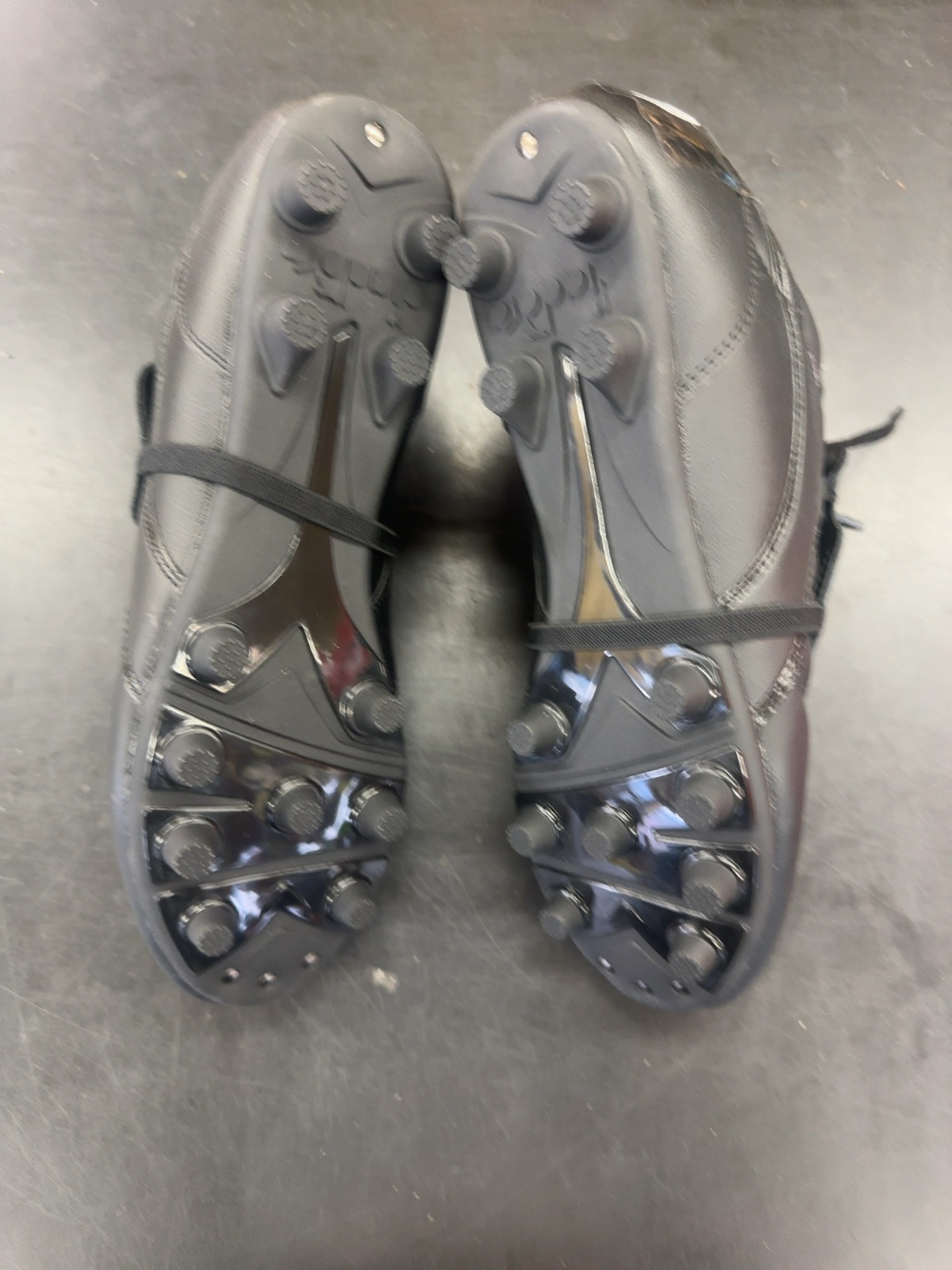 Diadora Brasil OG LT Soccer Cleats
Size 9
Brand new with tags
