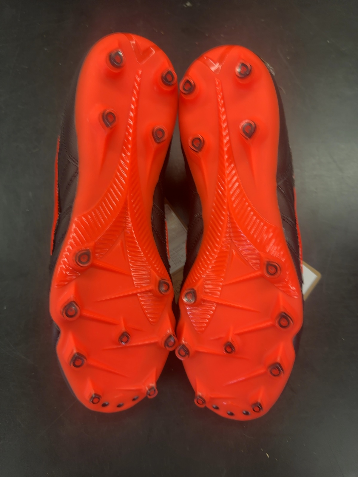 Diadora Brasil Pro FG Soccer Cleats - Size 10
Brand new with tags
