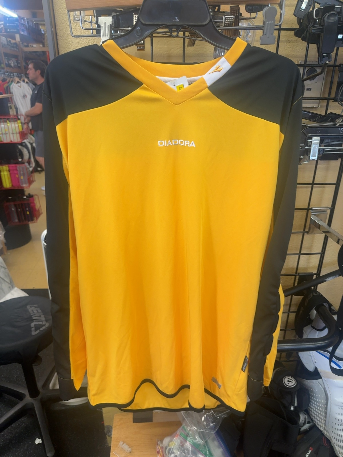 Diadora Goalie Jersey - Senior Large - Yellow/Black-new with tags