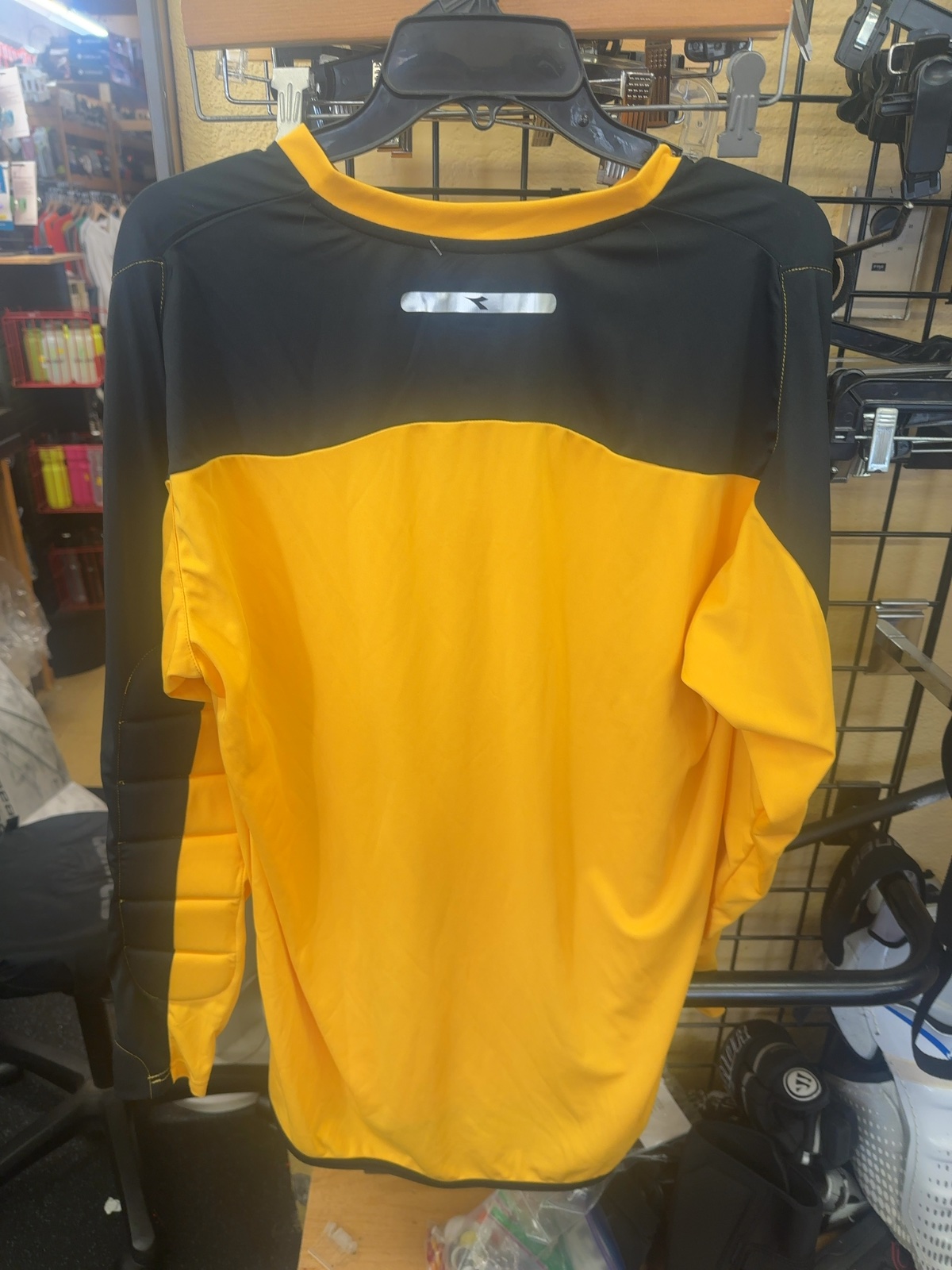 Diadora Goalie Jersey - Senior Large - Yellow/Black-new with tags