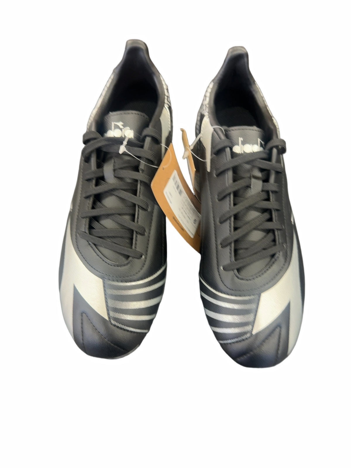 Diadora Maximus Elite Soccer Cleats - Black/Silver
Brand new with tags - image 1