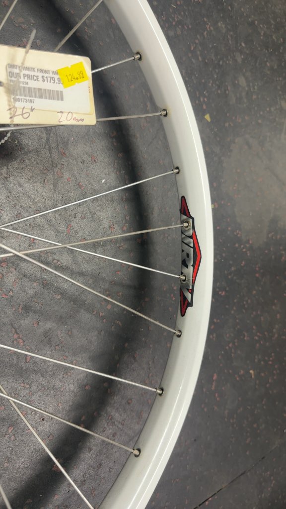 Dirty 26" White Front Bicycle Wheel - 20mm Axle