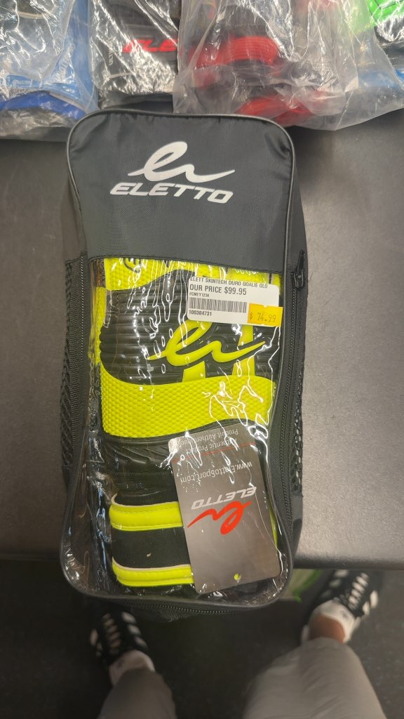 Eletto Skintech Duro Soccer Goalie Gloves size 9 Brand New