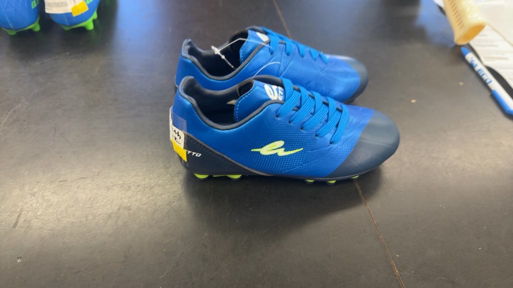 Eletto Youth Soccer Cleats Blue Size 12