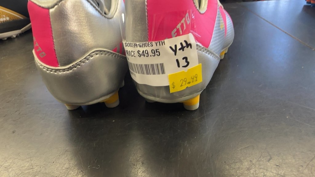 Eletto Youth Soccer Cleats - Silver/Pink - Size 13