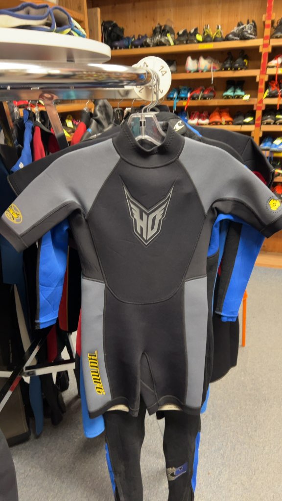 HO Sports Junior Wetsuit - Size 12 JR