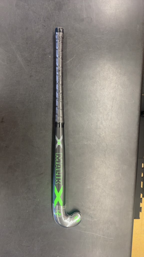 Malik Field Hockey Stick X Mid Bow Wood 28"-New