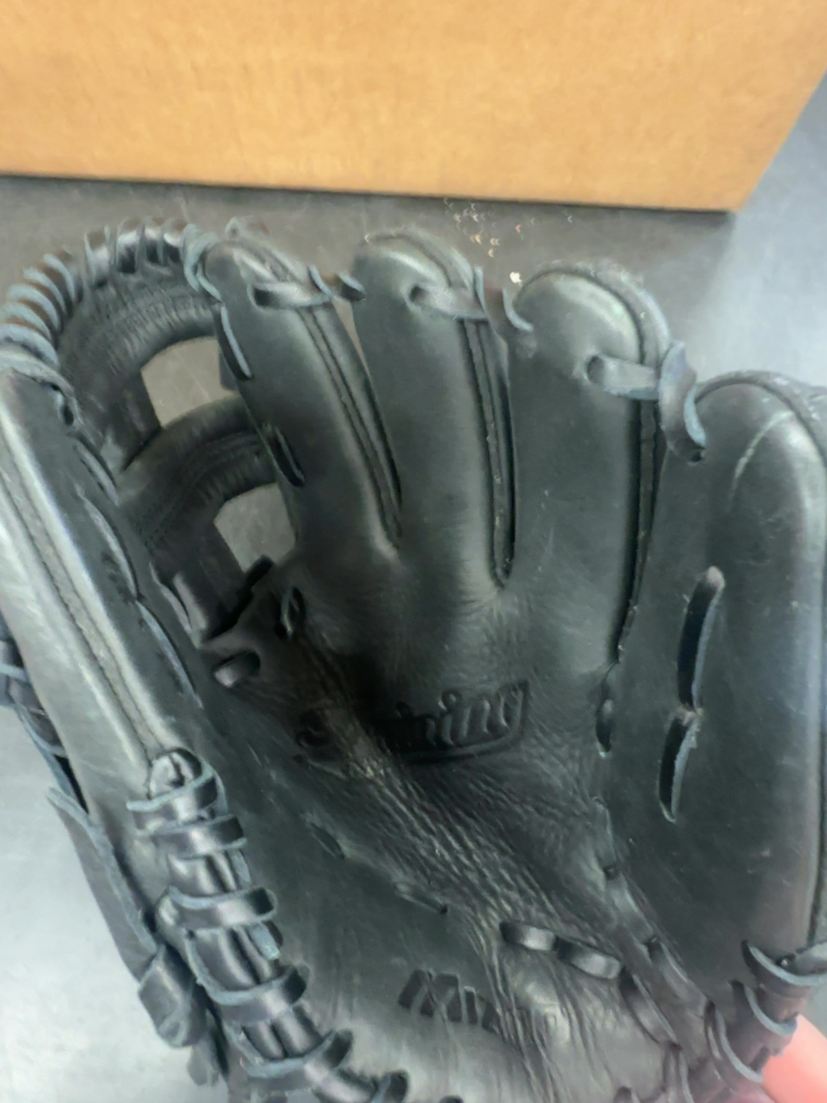Mizuno GXT 2A 9" Baseball Training Glove