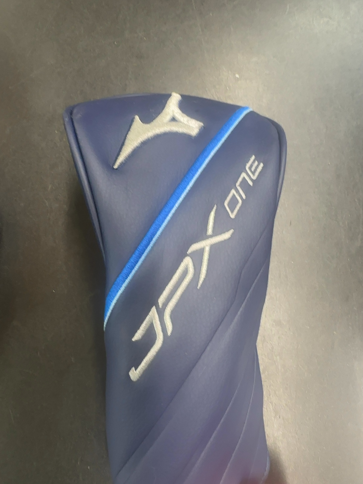 Mizuno JPX ONE 3-Wood 15° Fairway Wood - Tensei 1K Blue 75 Stiff
Brand new in wrapper with head cover