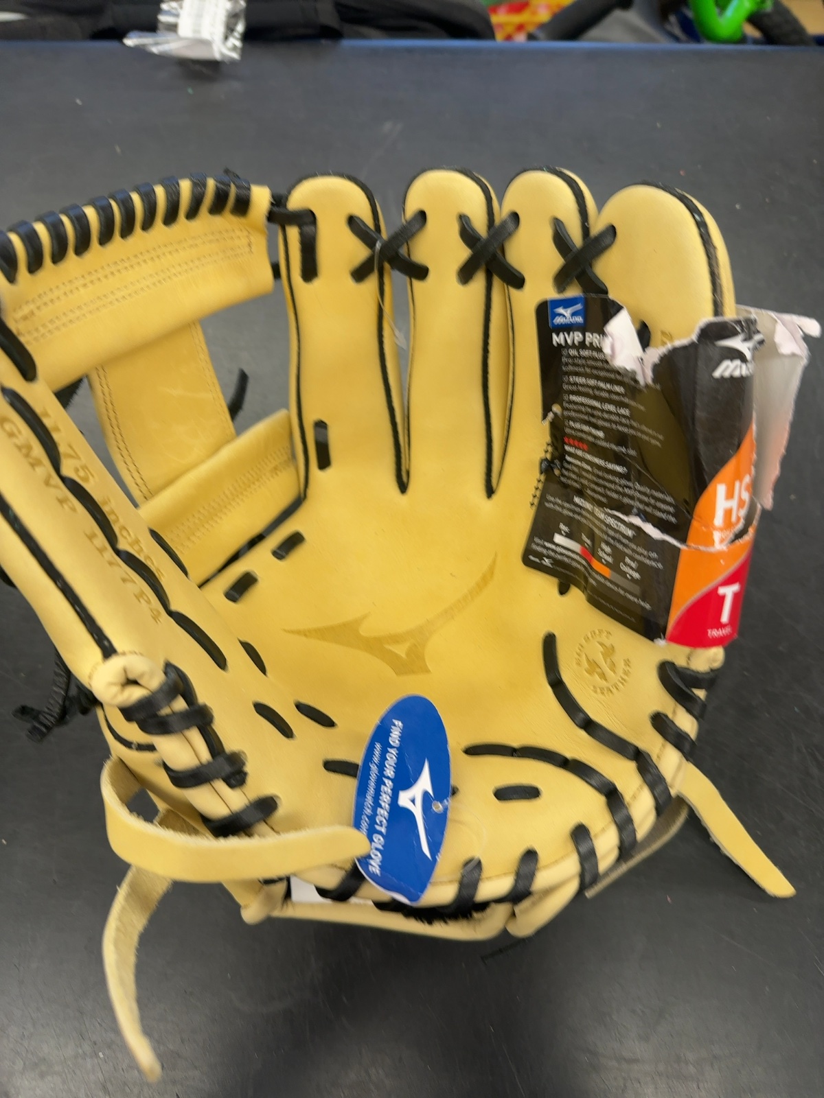 Mizuno MVP Prime 11.75" Baseball Glove - GMVP 1177P4