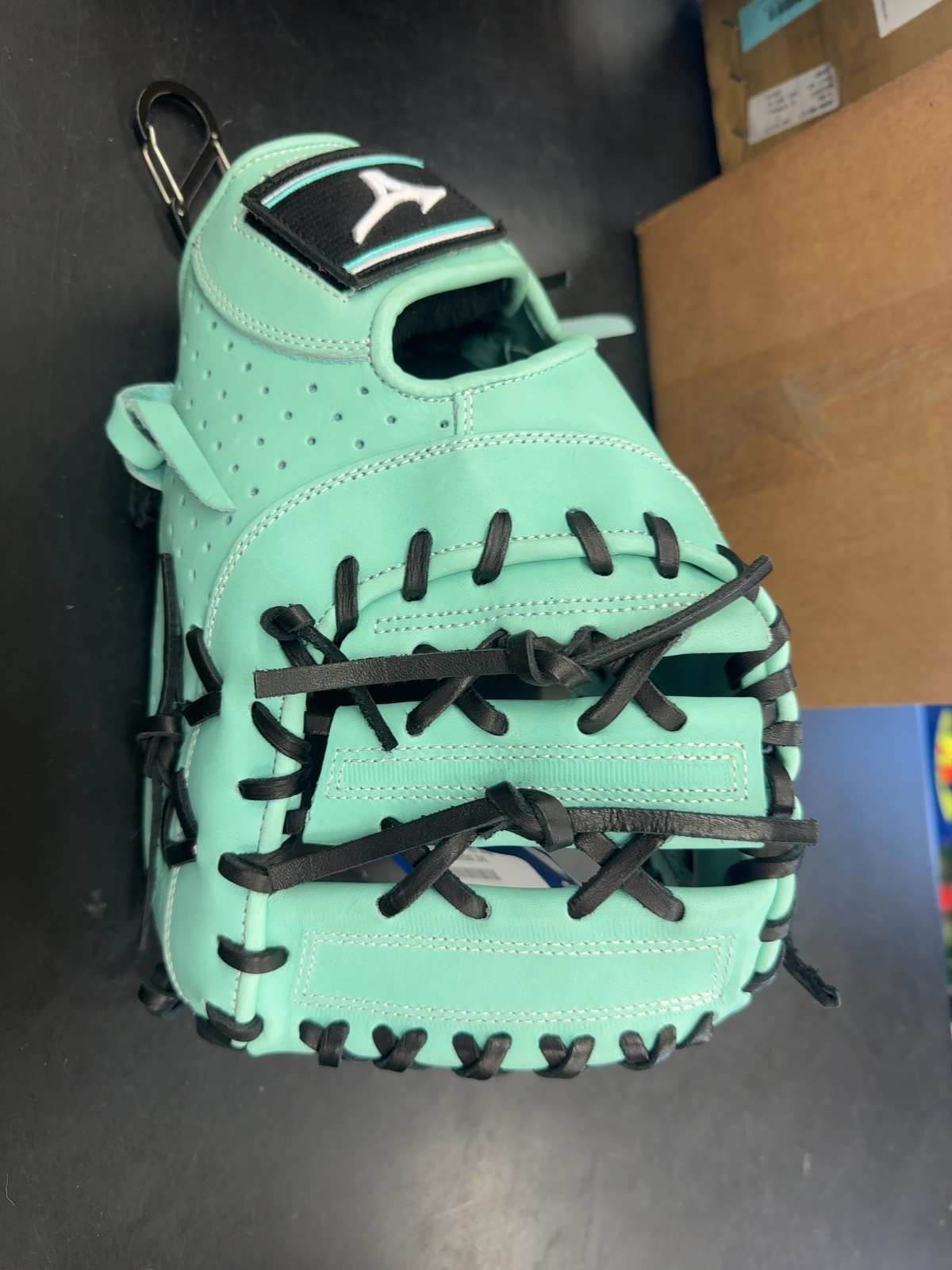 Mizuno MVP Prime Elite X 12.5" Fastpitch First Base Mitt