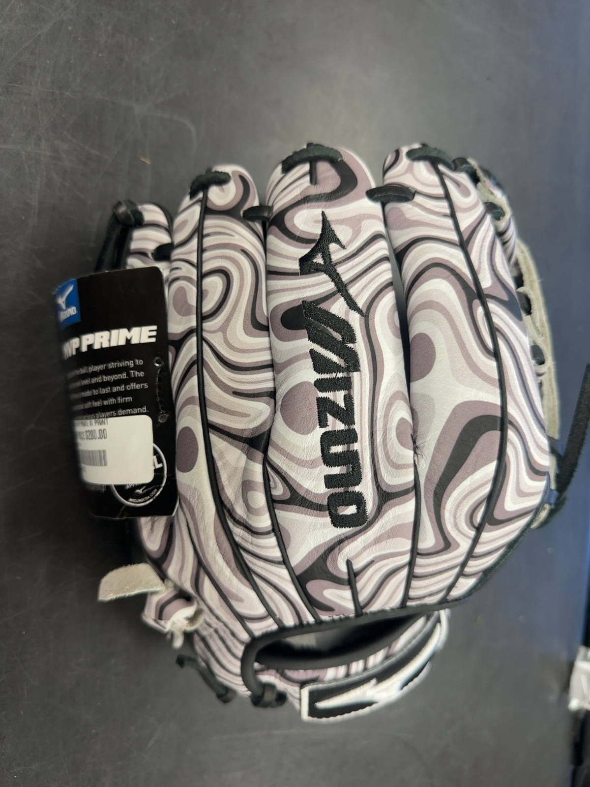 Mizuno MVP Prime M-Print 11.75" Baseball Glove