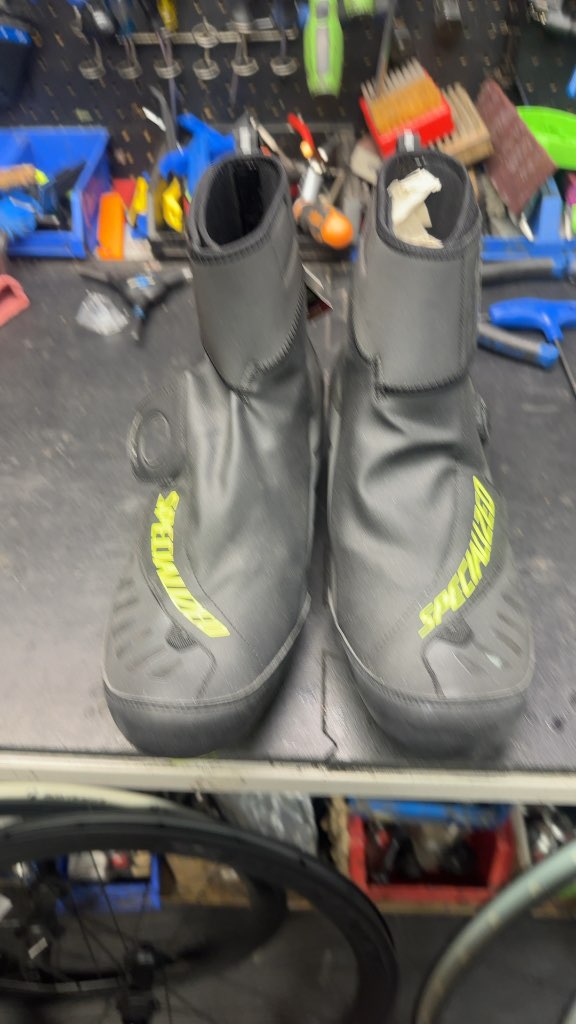 Specialized Defroster Winter Cycling Shoes - Size 14.5